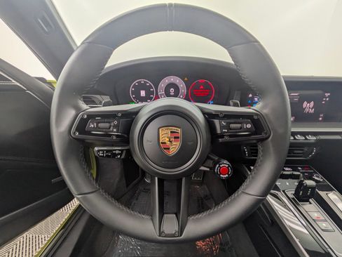 Certified 2025 Porsche 911 Carrera RWD image 27