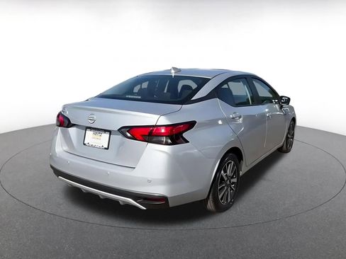 Used 2025 Nissan Versa SV FWD image 15