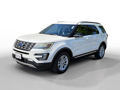 Used 2016 Ford Explorer XLT w/ Equipment Group 202A