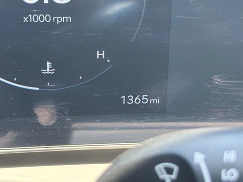 Used 2025 Hyundai Tucson Limited FWD image 25