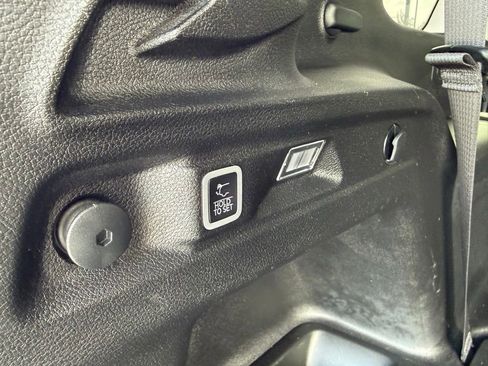 Certified 2023 Jeep Grand Cherokee L Laredo w/ Luxury Tech Group I AWD/4WD image 34