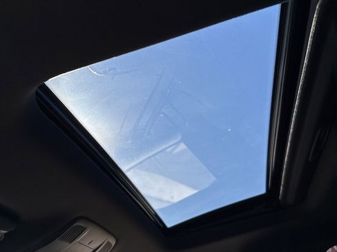 Used 2022 MAZDA CX-9 Signature image 33