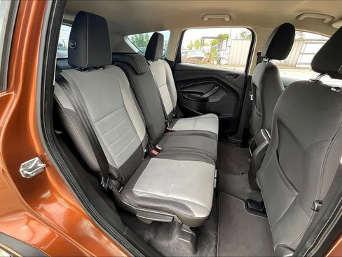 Used 2017 Ford Escape S image 21
