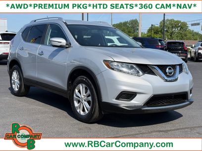 Used 2016 Nissan Rogue SV w/ SV Premium Package