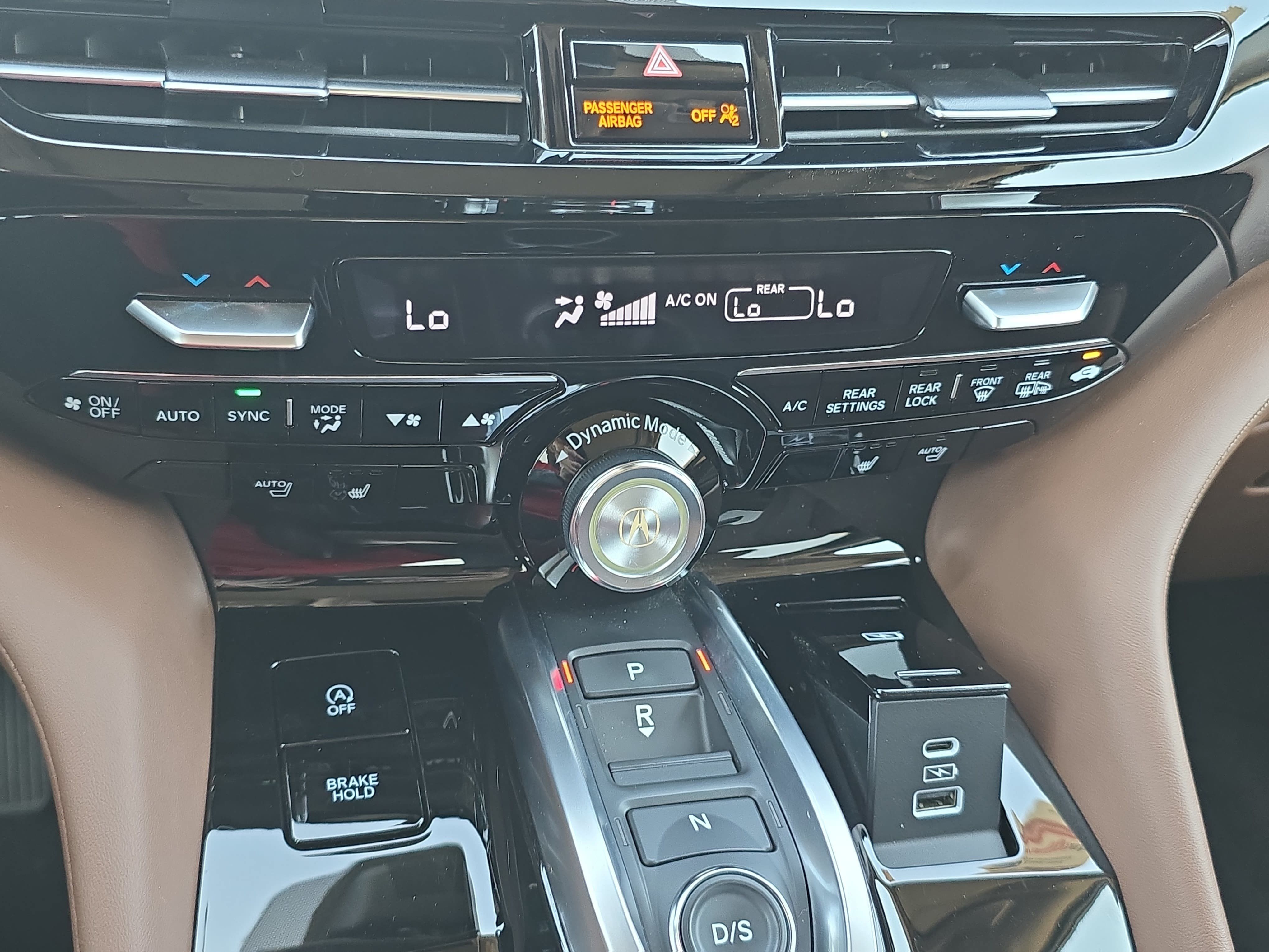 Certified 2025 Acura MDX w/ Technology Package FWD image 24