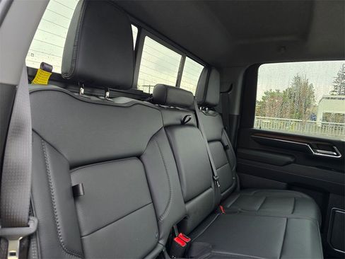 Used 2024 GMC Sierra 3500 Denali w/ Denali Reserve Package image 14