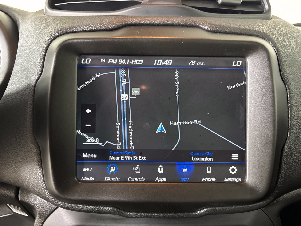 Used 2022 Jeep Renegade Trailhawk AWD/4WD image 20