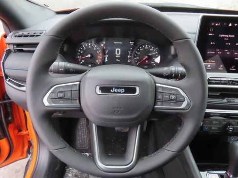 New 2026 Jeep Compass Limited AWD/4WD image 4