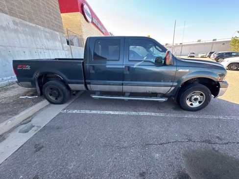 Used 2006 Ford F250 XLT image 4