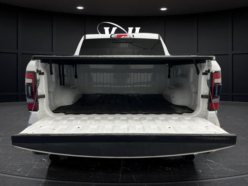 Used 2023 RAM 1500 Big Horn AWD/4WD image 43