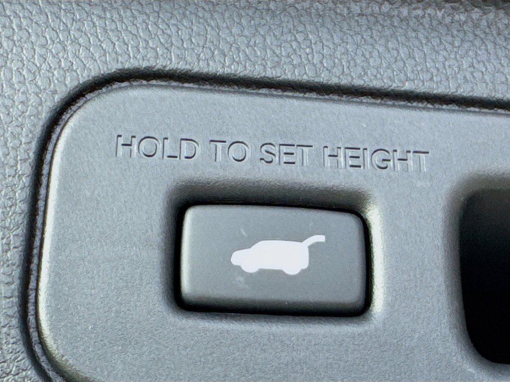 Used 2026 Honda Pilot Sport image 35