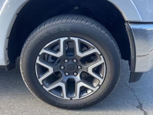 Used 2025 RAM 1500 Laramie image 18