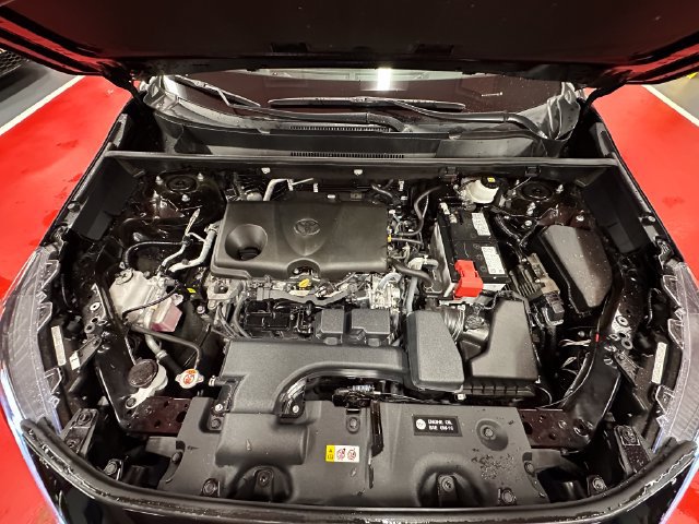 Certified 2025 Toyota RAV4 XLE AWD/4WD image 27