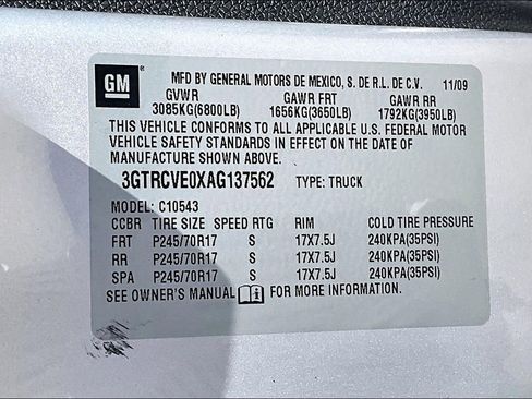 Used 2010 GMC Sierra 1500 SLE w/ Power Pack Plus RWD image 18