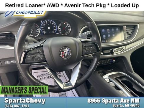 Used 2023 Buick Enclave Avenir w/ Avenir Technology Package image 12