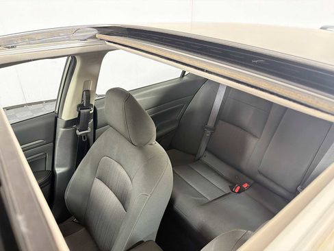 Certified 2023 Nissan Altima 2.5 SV w/ SV Premium Package AWD/4WD image 19