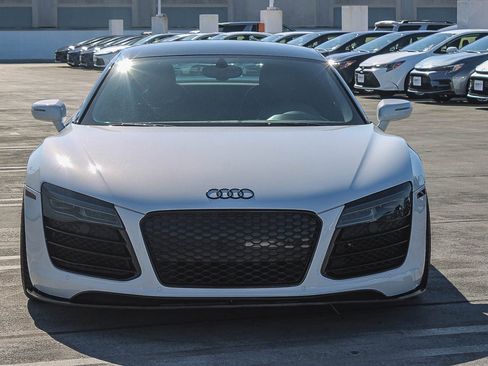 Used 2014 Audi R8 V8 image 2