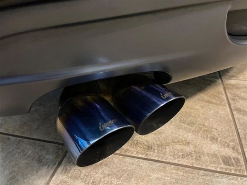 Used 2009 BMW 135i Convertible image 30