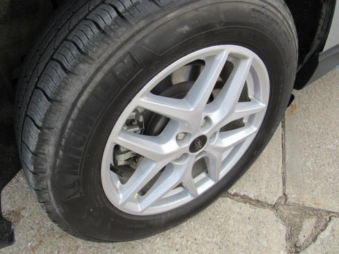 Used 2024 Ford Edge SEL w/ Convenience Package AWD/4WD image 37