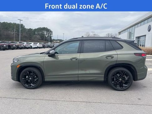 New 2026 Volkswagen Tiguan SE R-Line image 3