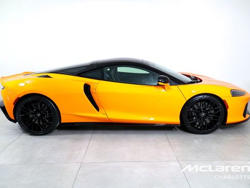 New 2026 McLaren GTS image 10