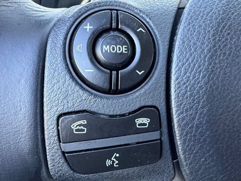 Used 2015 Lexus IS 250 w/ Navigation System Package RWD image 7