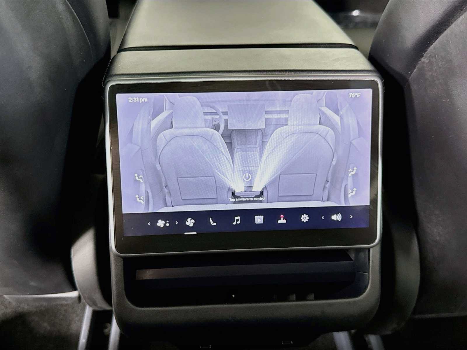 Used 2024 Tesla Model 3 Standard Range RWD image 22