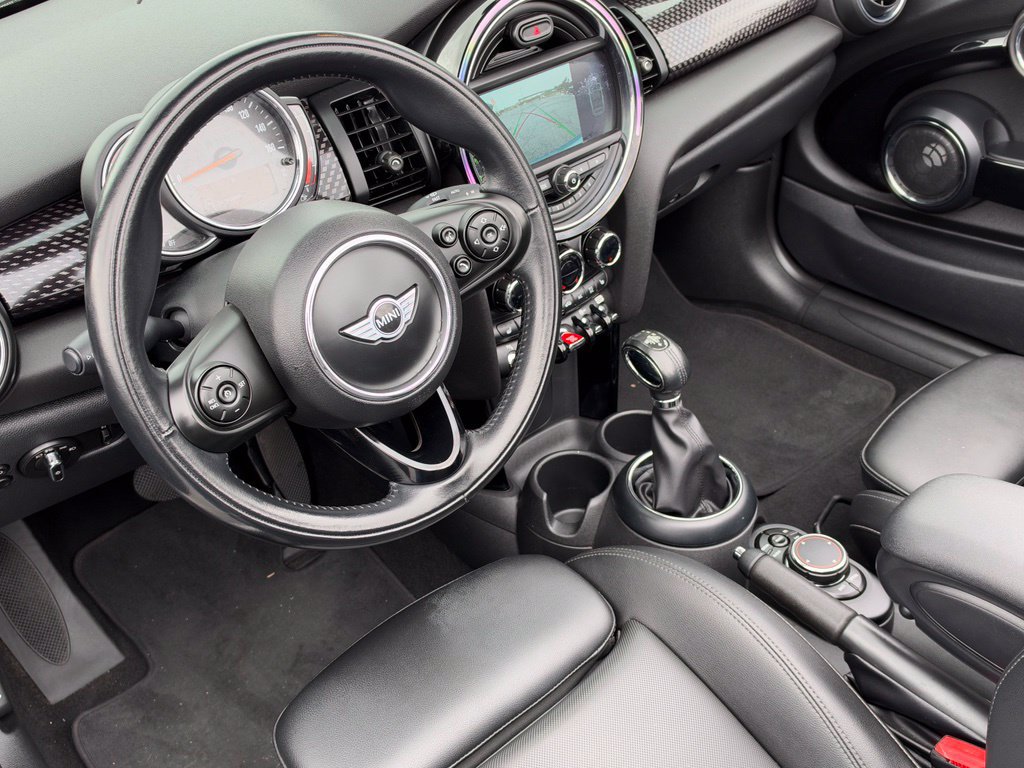 Used 2018 MINI Cooper S FWD image 18