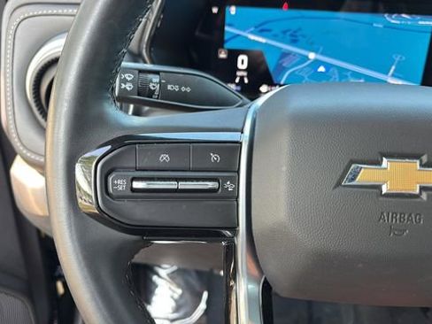 Used 2024 Chevrolet Colorado LT w/ LT Convenience Package RWD image 22