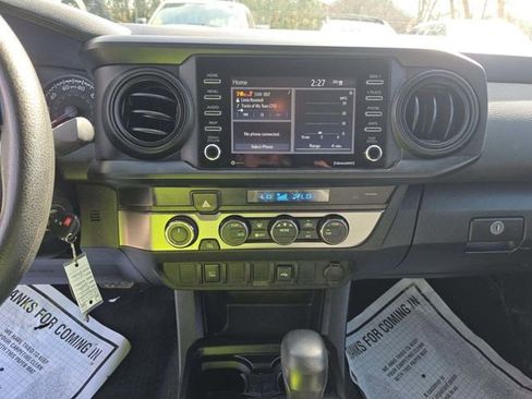 Used 2022 Toyota Tacoma SR image 7