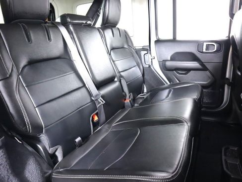 Used 2023 Jeep Wrangler Unlimited Sahara AWD/4WD image 42