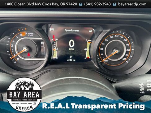 Used 2025 Jeep Wrangler Sport AWD/4WD image 17