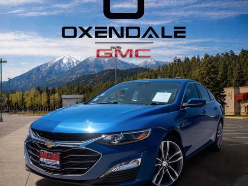 Used 2023 Chevrolet Malibu LT FWD image 2