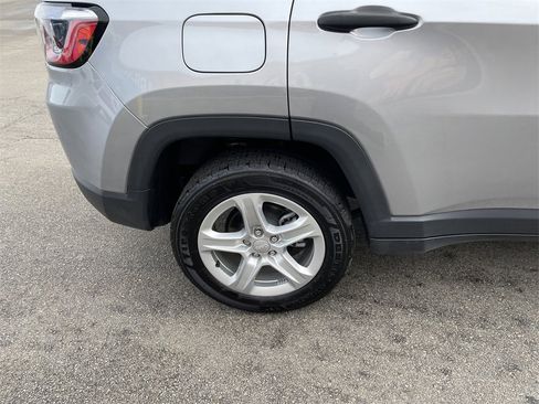 Used 2023 Jeep Compass Sport image 12