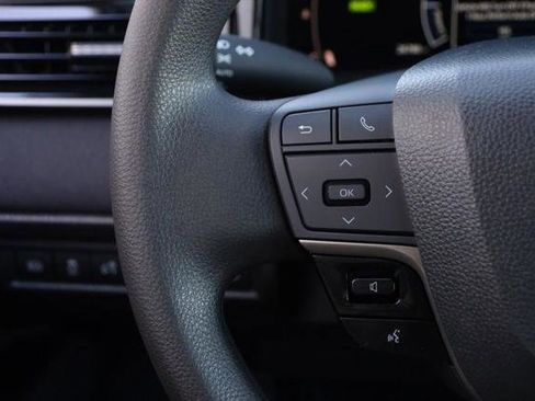 Certified 2025 Toyota Camry LE image 11