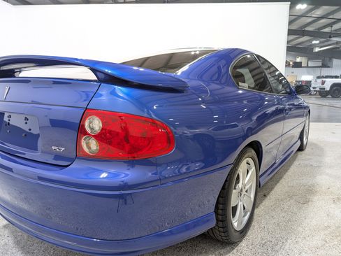 Used 2004 Pontiac GTO image 3
