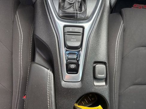 Used 2017 Chevrolet Camaro SS image 27