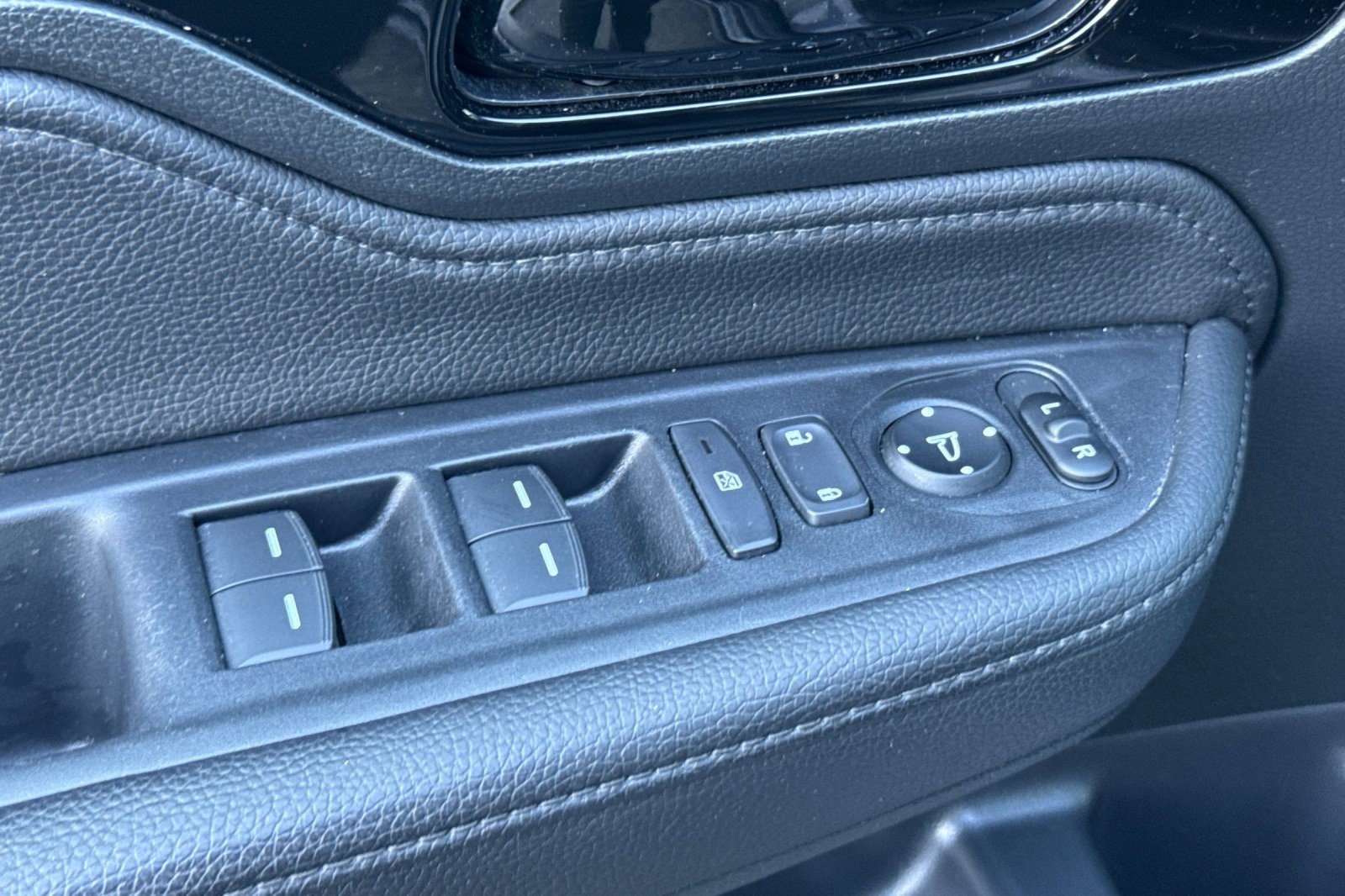 Certified 2024 Honda Odyssey Touring image 14