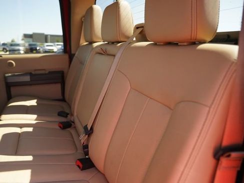 Used 2016 Ford F250 Lariat w/ Lariat Ultimate Package AWD/4WD image 14