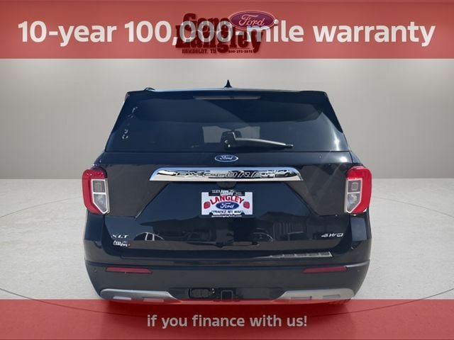 Used 2022 Ford Explorer XLT w/ Equipment Group 202A AWD/4WD image 16