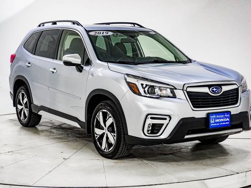 Used 2019 Subaru Forester Touring image 14