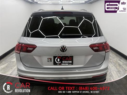 Used 2024 Volkswagen Tiguan S FWD image 5