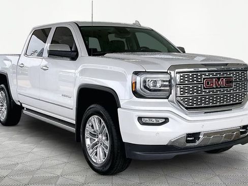 Used 2018 GMC Sierra 1500 Denali w/ Denali Ultimate Package AWD/4WD image 1
