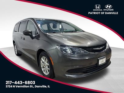 Used 2017 Chrysler Pacifica LX