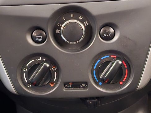 Used 2017 Nissan Versa Note S Plus FWD image 12