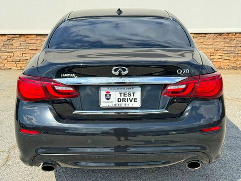 Used 2018 INFINITI Q70 Luxe RWD image 6
