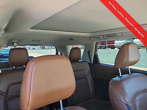 Used 2022 Nissan Pathfinder Platinum w/ Cargo Package image 51