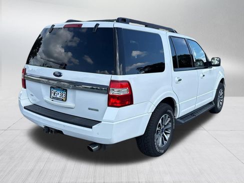 Used 2017 Ford Expedition XLT AWD/4WD image 10