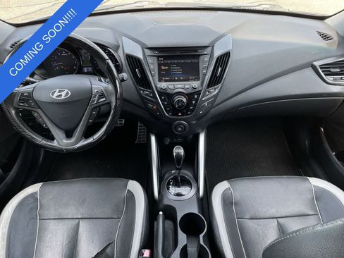 Used 2013 Hyundai Veloster Turbo FWD image 21
