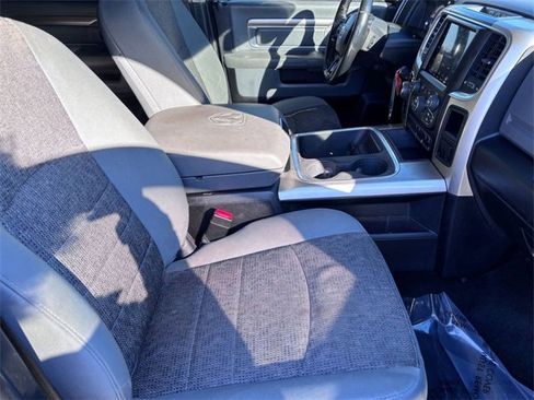 Used 2018 RAM 1500 Big Horn image 24